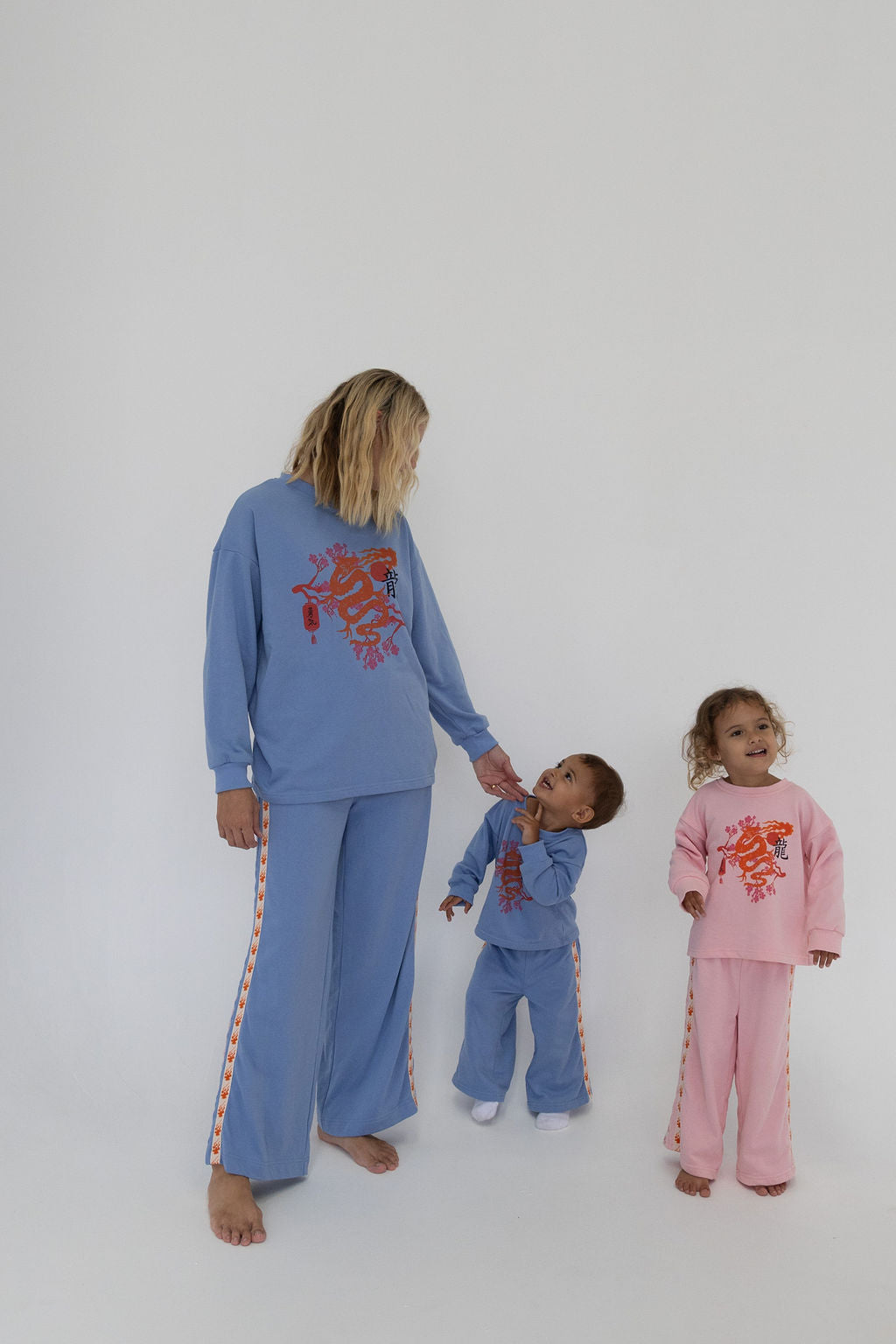 Relaxed fit, blue sweatshirt, mama and mini matching, Japanese design
